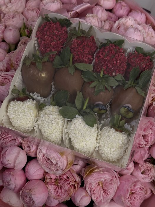 клубника в шоколаде