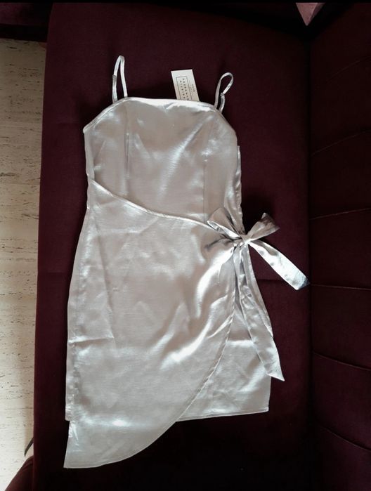 Rochie asimetrica nouă