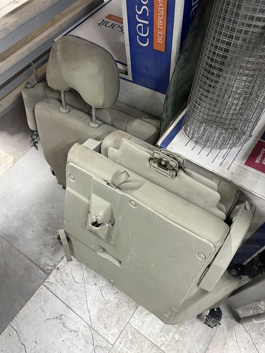 Продам 3й ряд сидений