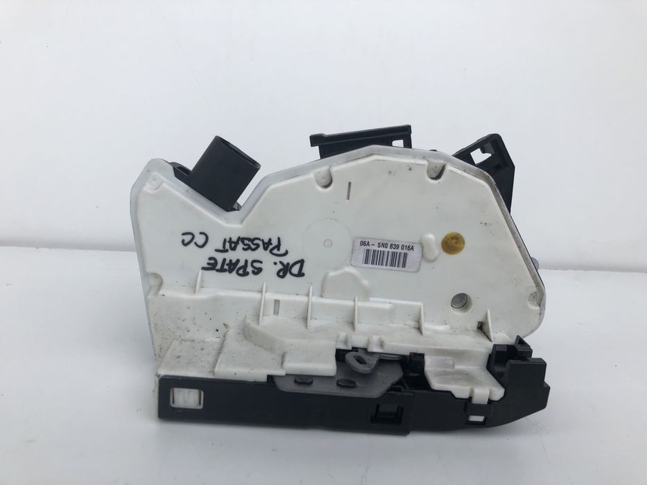 Incuietoare usa st/dr spate vw Passat CC 2008-2015