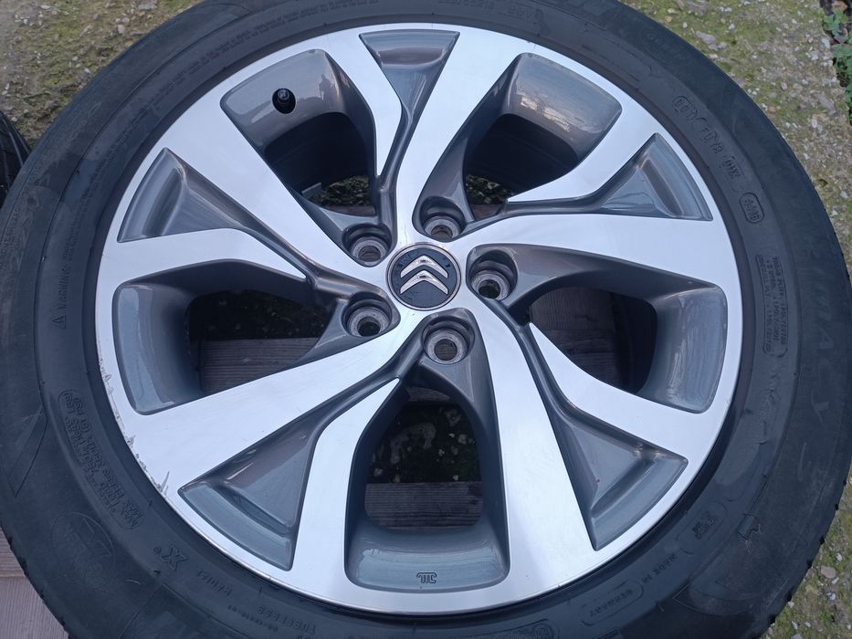 Лети джанти 18ки 5х114.3 Mitsubishi, Citroen, Peugeot + летни гуми