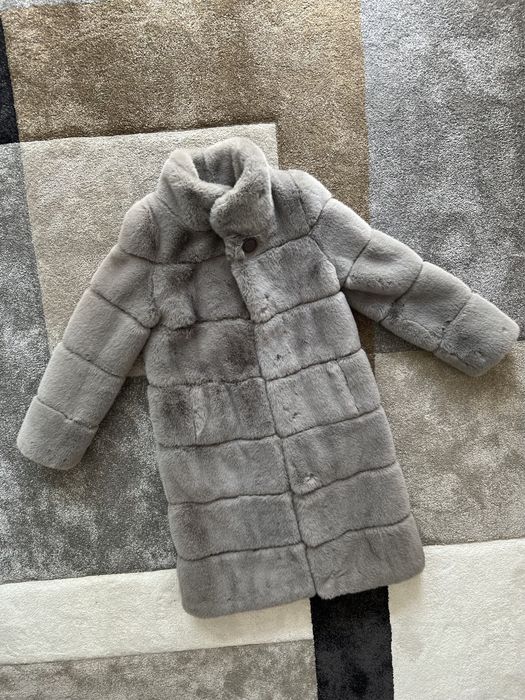 Продаются вещи б/у в отличном состоянии