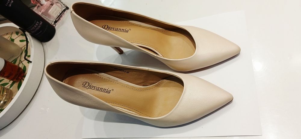 Туфли на каблуке