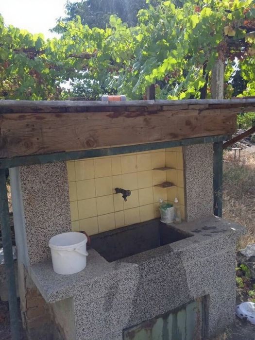 Къща с двор в село Ръжево Конаре, област Пловдив