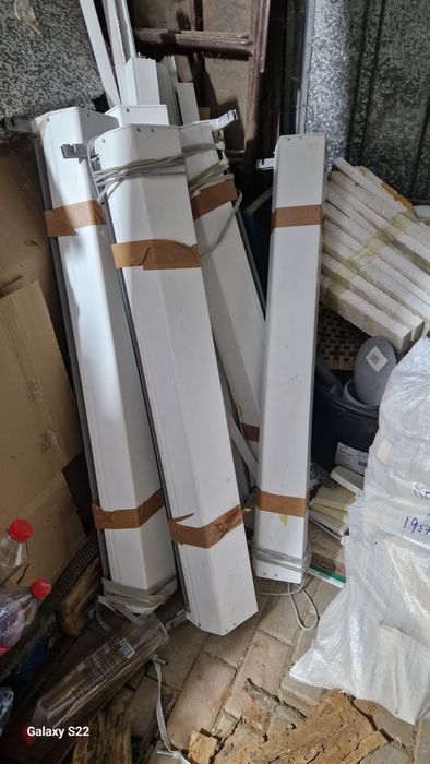 Ferestre PVC + rulouri aluminiu