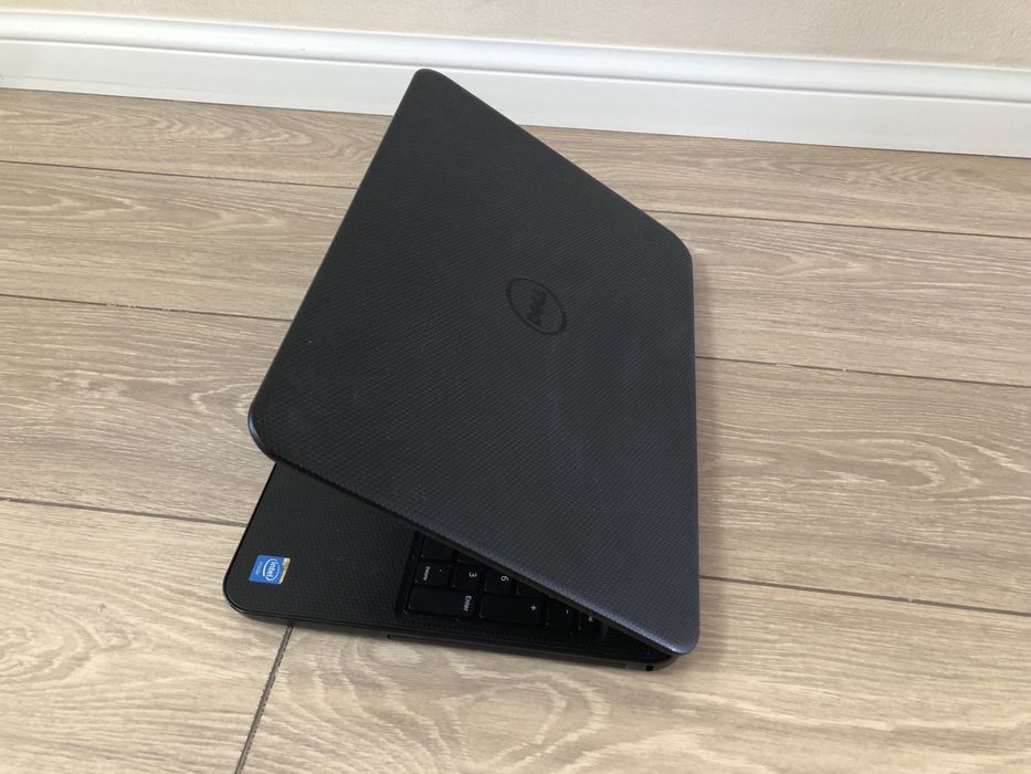 Ноутбук Dell продам
