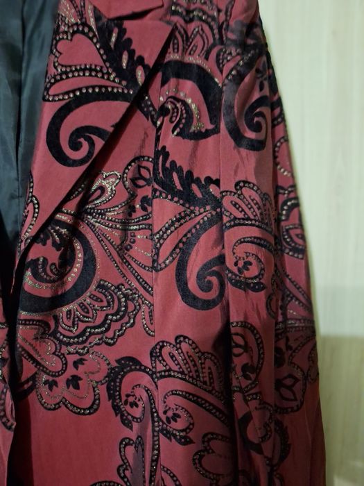 Официално дамско сако