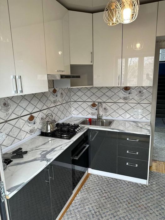 Продается квартира Ялангач буз 2 2/4/5 40м²