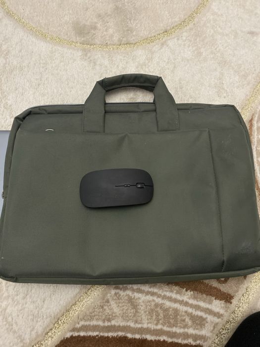 Ноутбук сатылады