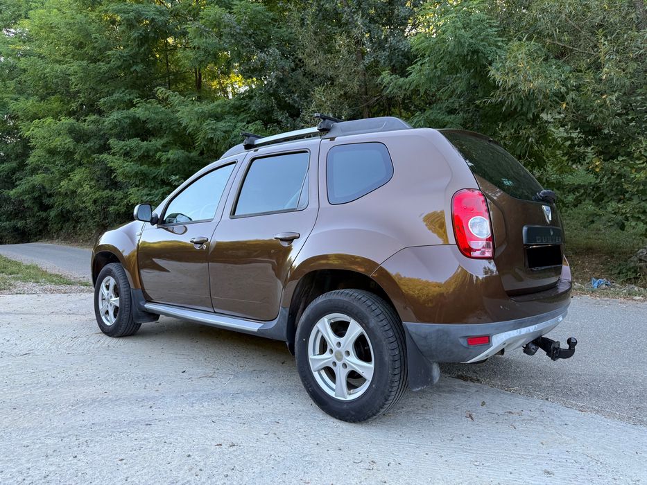 Vând Dacia Duster 4x4