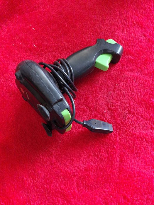 Joystick  / manetă pentru jocuri