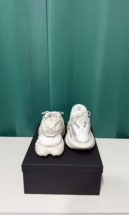 Balmain Unicorn White