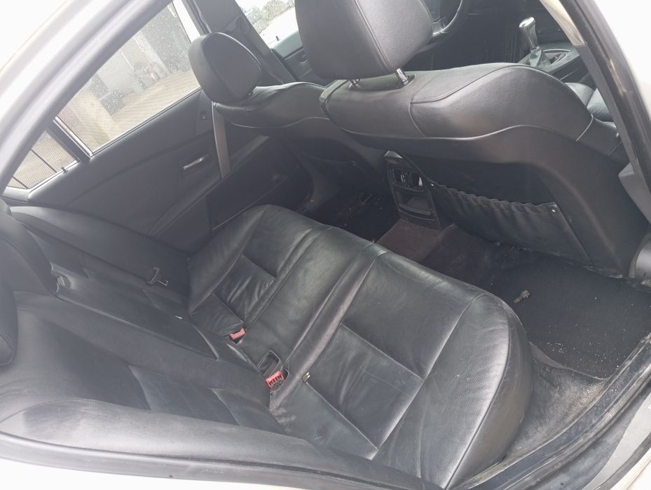 Продавам Е60 530D 218 ръчка Logic 7 На Части
