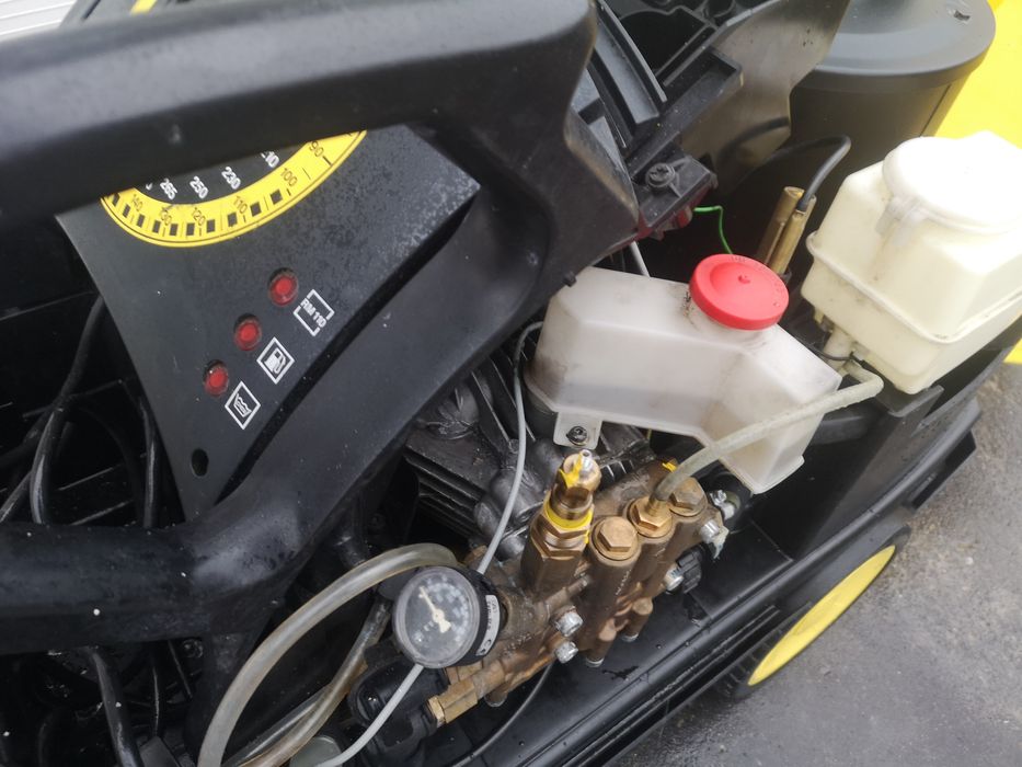 Пароструйка Karcher HDS 558C 220V160bar Супер Силна и Мощна Дизел