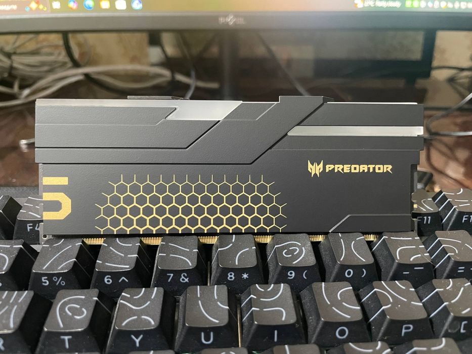 Acer Predator HERMES (DDR5 6400Mhz 2R*8 1X32GB)