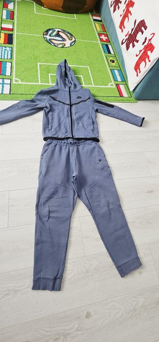 Vand trening copii Nike Tech
