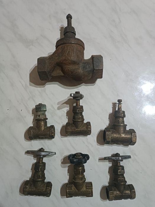 Продаются вентиль кран