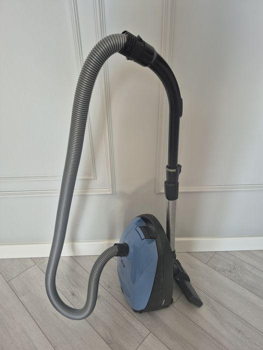 Пылесос Miele Classic 1