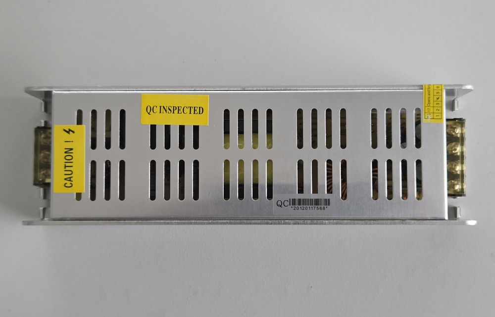 Sursa de Alimentare 12V,  33A,  400W, IP 20  Sursa Alimentare Pentru 90 Metri Banda Led  Produs  Nou  In  Ofertă