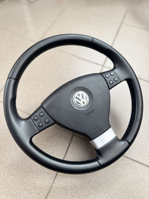 Volan Volkswagen sport Piele + Comenzi + Airbag / Golf 5 /Passat B6 /Tiguan