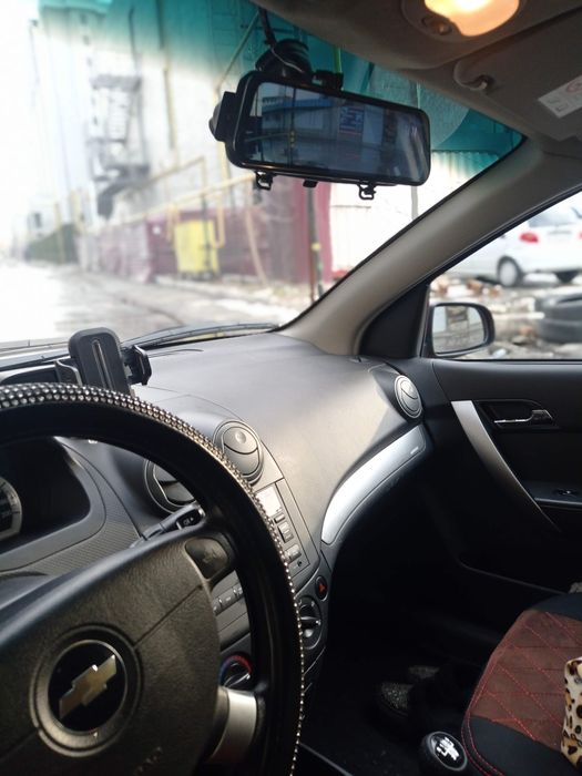 Нексия3  красный