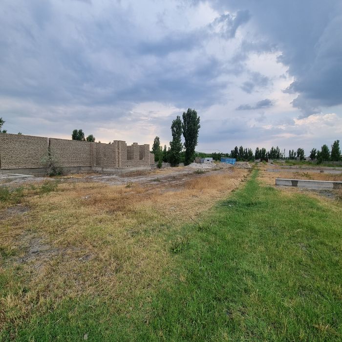 Yer uchastkasi sotiladi