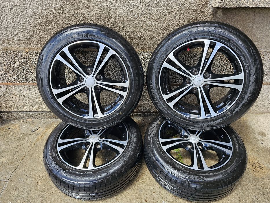 Джанти 5x114.3 с гуми 215/55/17 NISSAN  MITSUBISHI  RENAULT MAZDA HONDA  ...