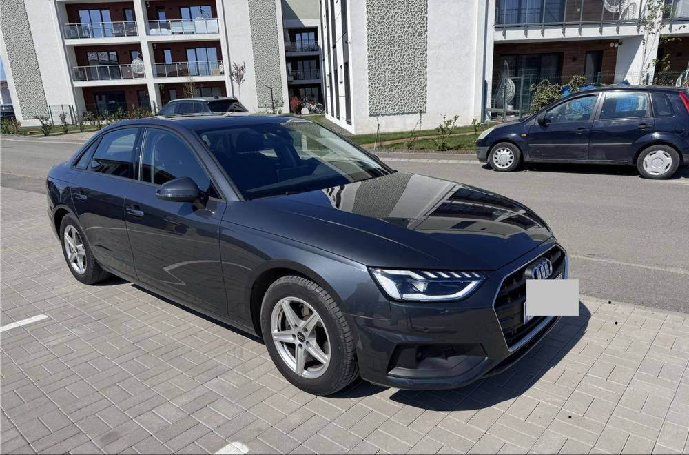 Vand Audi A4 35 TFSI , Benzina mild hybrid, an 2023, 22000 km, unic proprietar