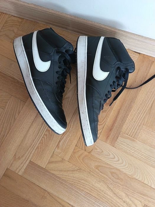 Високи маратонки Nike