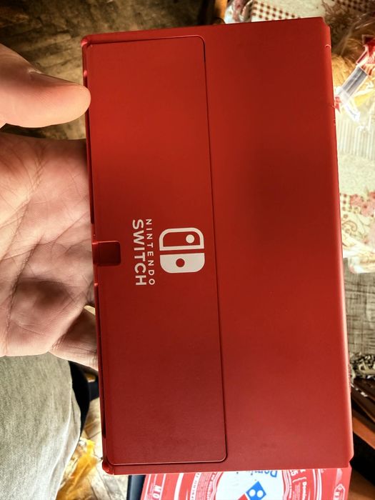 Nintendo switch Oled (Mario Editio)