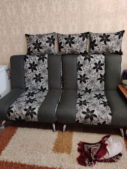 Диван с креслами
