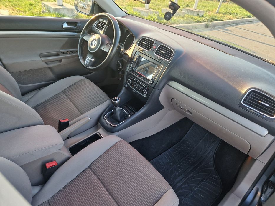 VOLKSWAGEN Golf 2012 — imagine 5