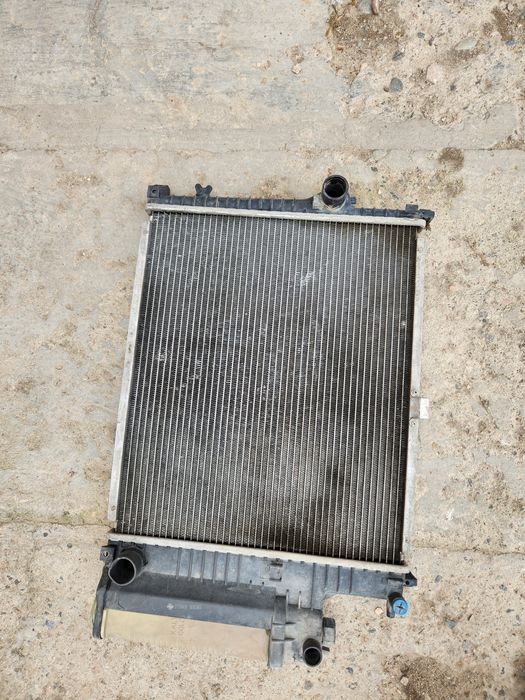 радиатор, фары, на bmw E39