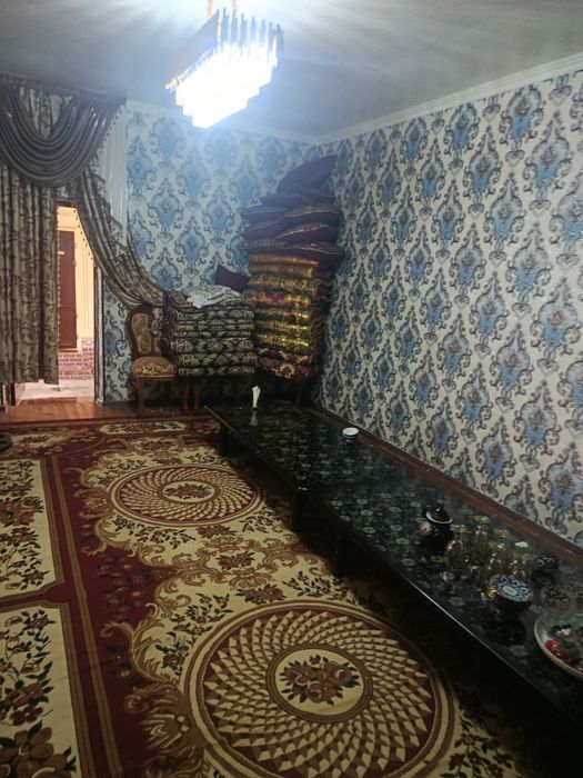 Uchastka sotiladi