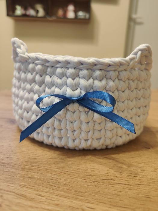 Ръчно изплетени панери