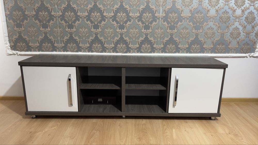 Тумба под телевизор