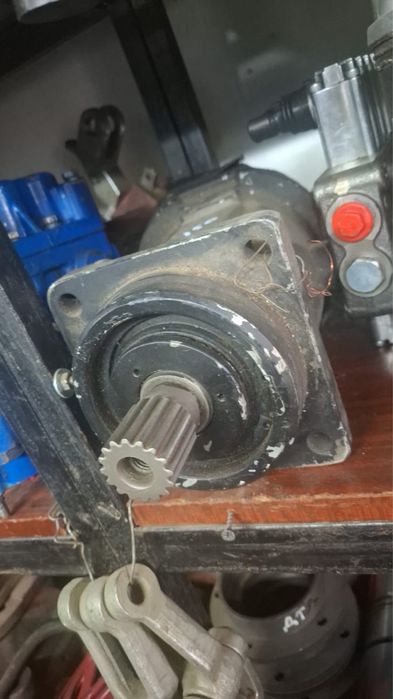 Кривой насос 310.56 новый