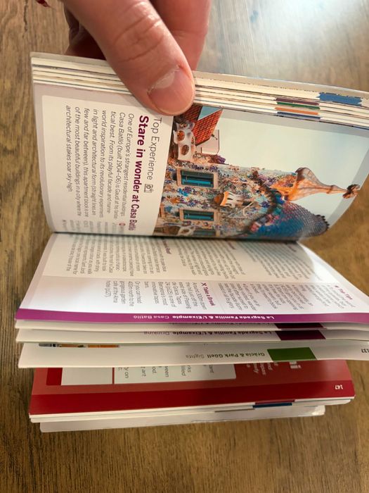 Barcelona Travel Guide and Map ||| Барселона Пътеводител и Карта