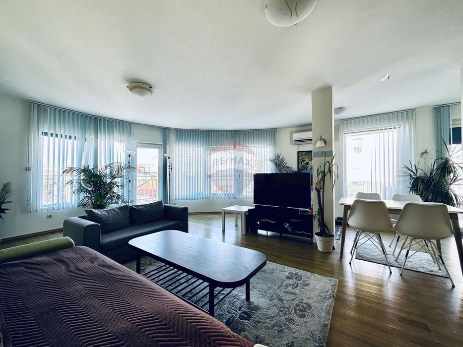 Апартамент с две спални на топ локация за продажба, гр. Варна, Я.И.