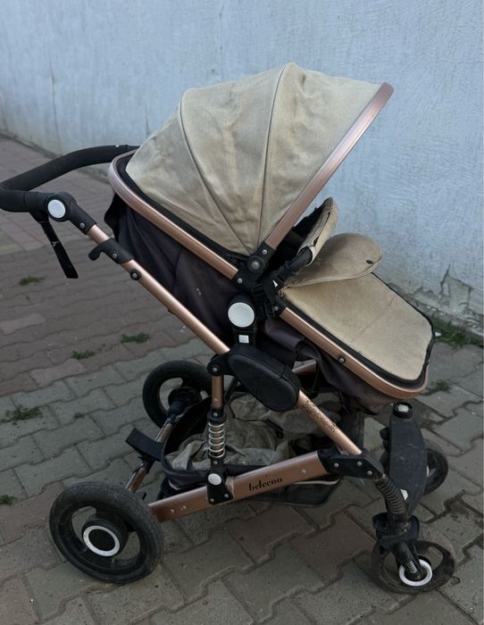 Продам детскую коляску Belecoo