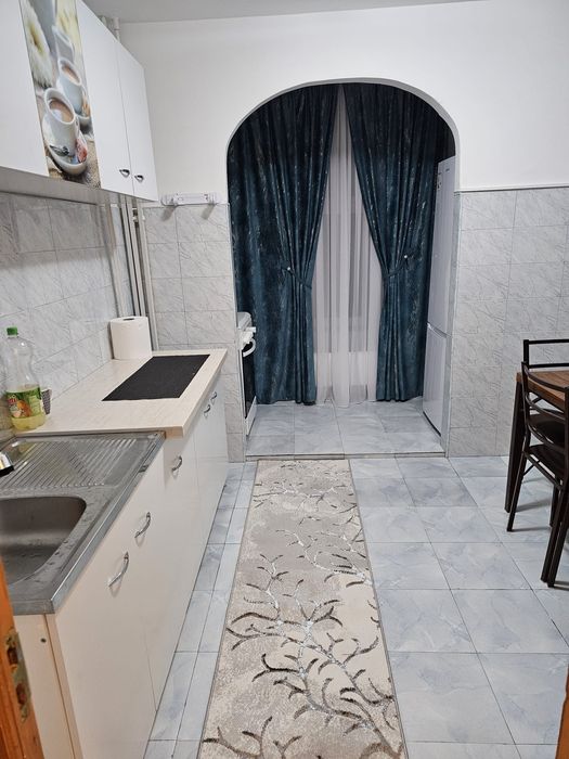 Închiriez  apartament zona obcini suceava