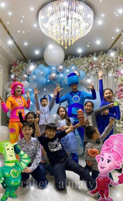 Аниматоры на ТОЙ акция Пони Фиксики 3 Кота Леди баг и Супер кот ...