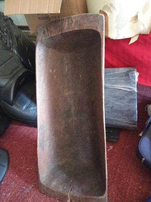 Дървено корито за хляб