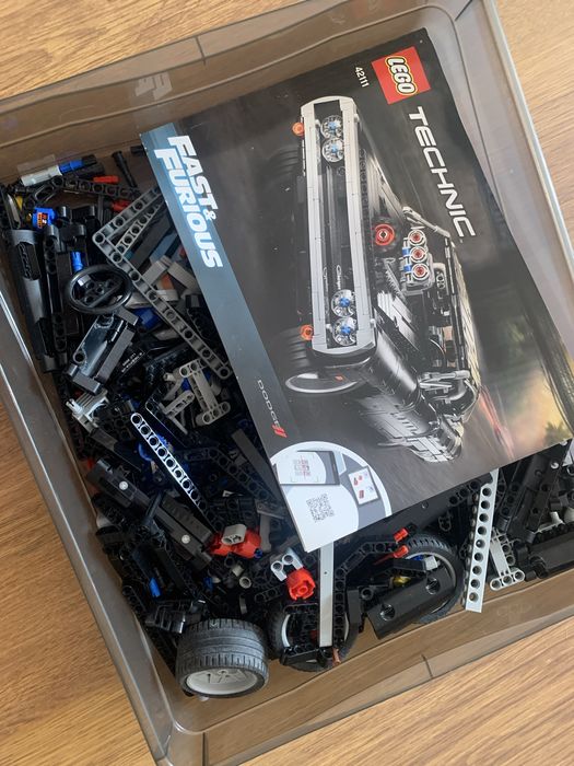 Lego technic dodge charger 42111