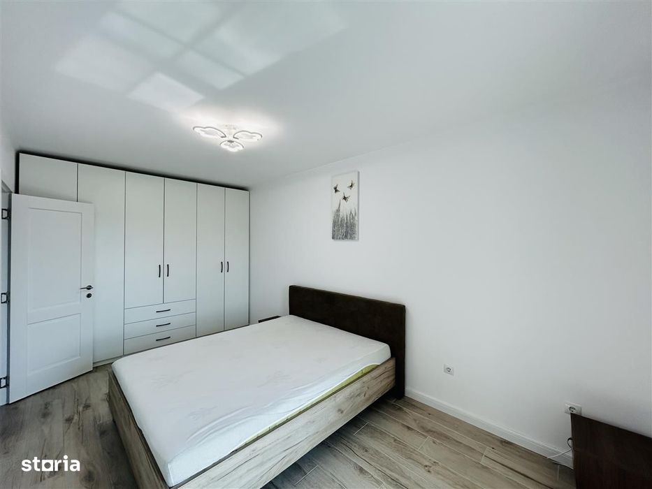 Apartament 2 camere cu balcon si parcare, baie cu cada si dus