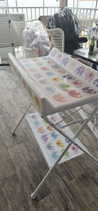 Masa infasat și cada pliabila