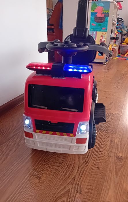 Vand masinuta electrica