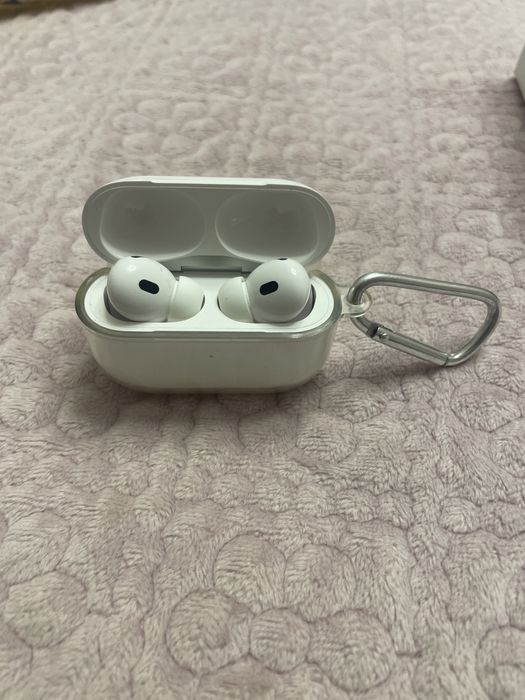 Продам наушники Айр подс 2