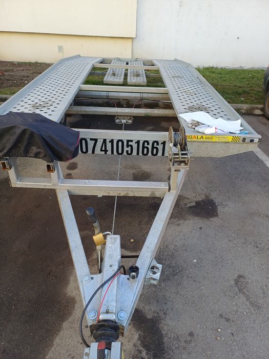 Tractari auto platforma auto Pitești NON STOP