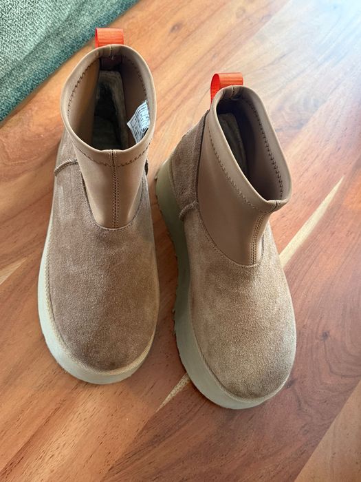 Ботуши UGG кафяви